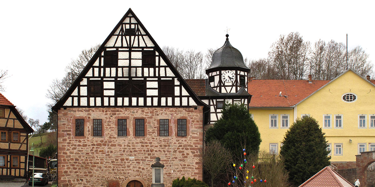 Kirche und Jagdschloss Zillbach (Foto: Manuela Hahnebach)